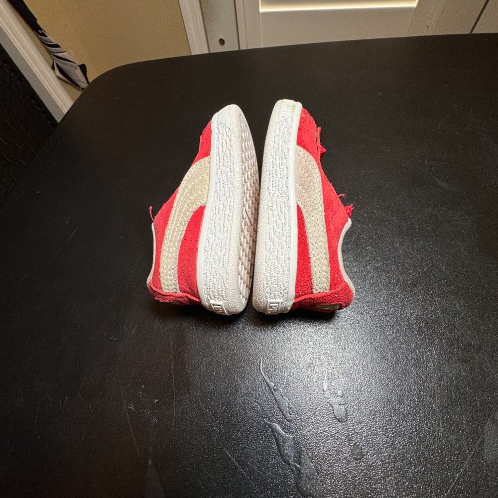 Puma size 4C classic suede sneaker - Picture 5 of 10